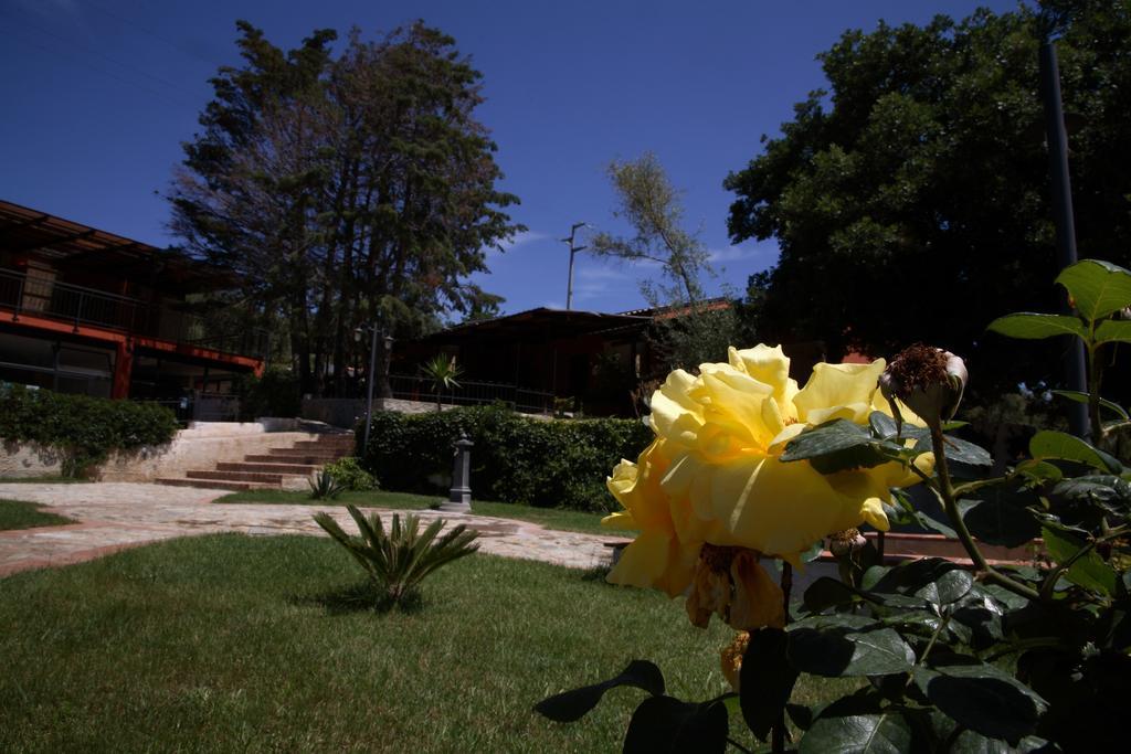 Residenza Mediterranea Цамброне Экстерьер фото