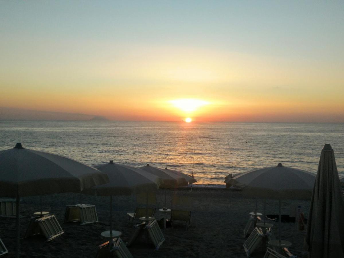 Residenza Mediterranea Цамброне Экстерьер фото