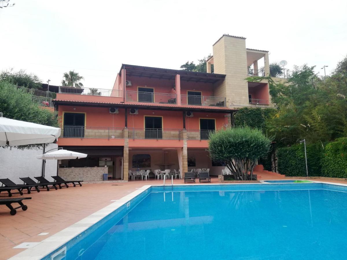 Residenza Mediterranea Цамброне Экстерьер фото