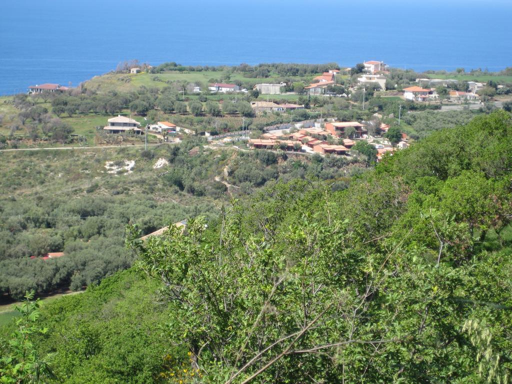 Residenza Mediterranea Цамброне Экстерьер фото