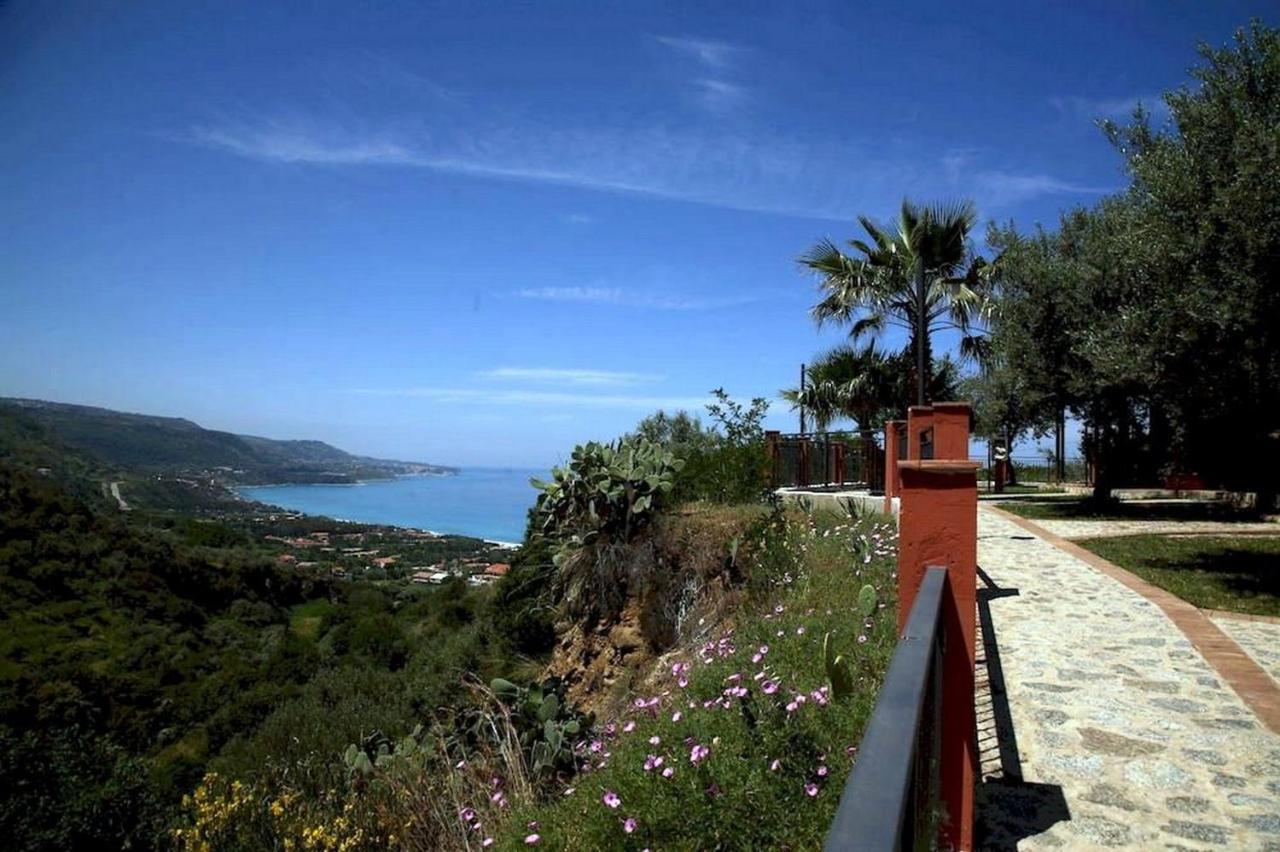 Residenza Mediterranea Цамброне Экстерьер фото