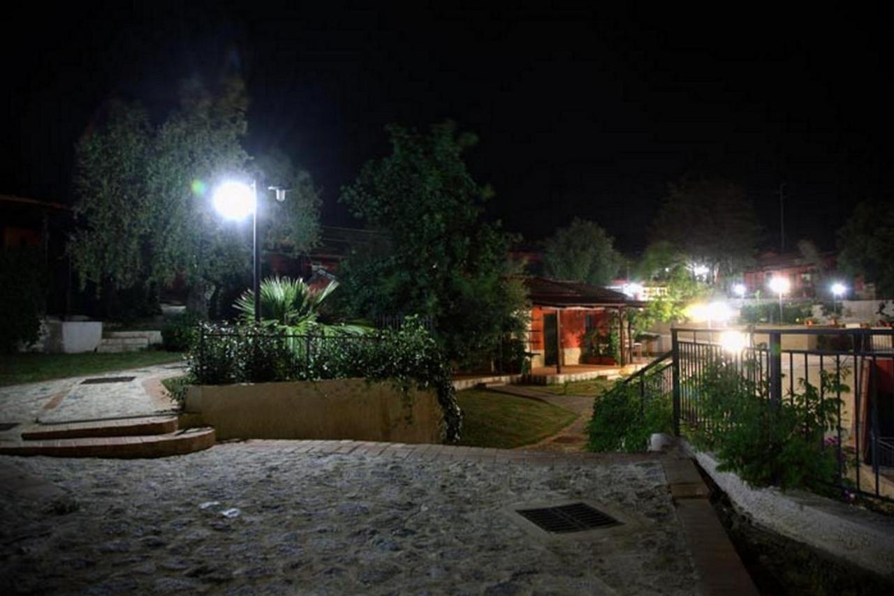 Residenza Mediterranea Цамброне Экстерьер фото